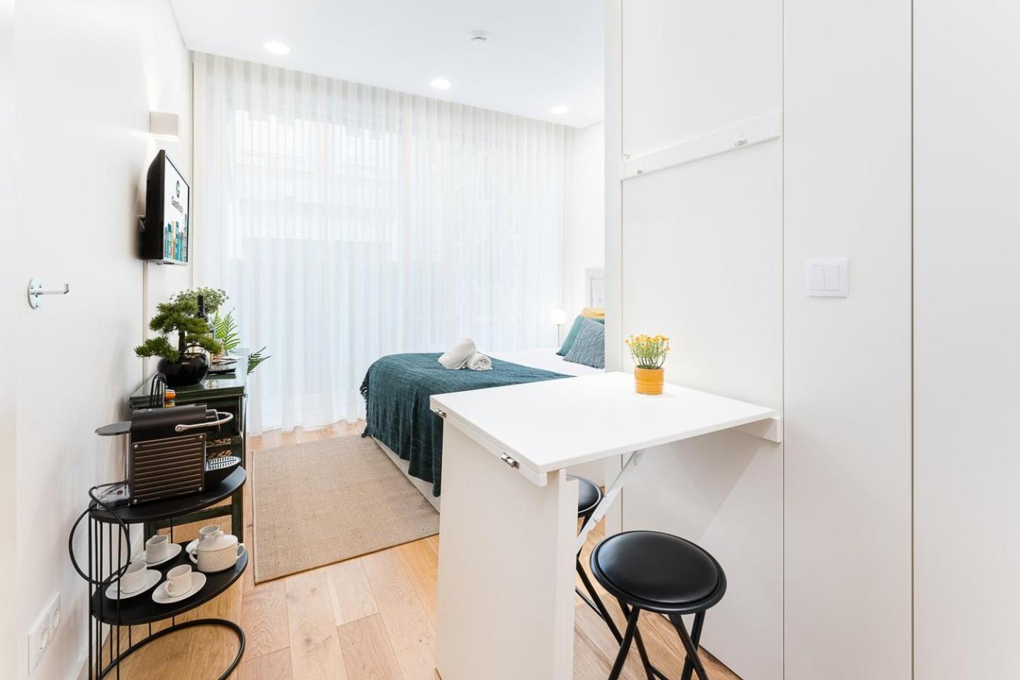 Guestready - Contemporary Studio In Porto Exterior photo